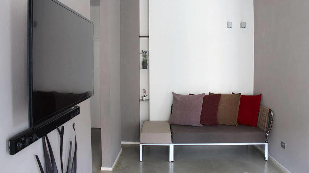 Residenza Domo Apartment ปอร์โต ซันเตลปีดิโอ ภายนอก รูปภาพ